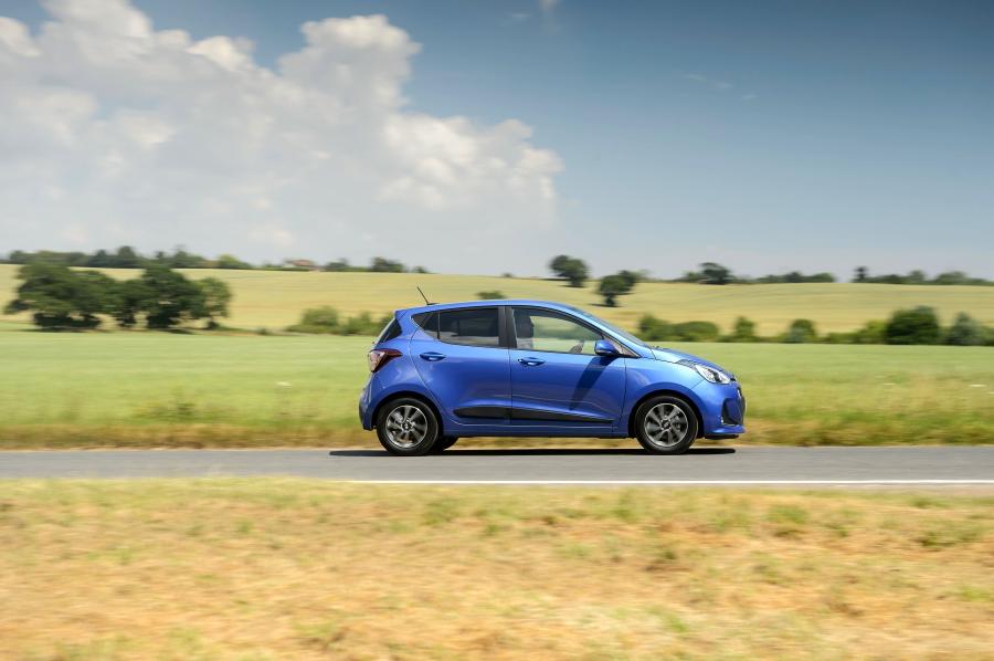  Hyundai i10 2016 года  (UK) (фото 25 из 41)